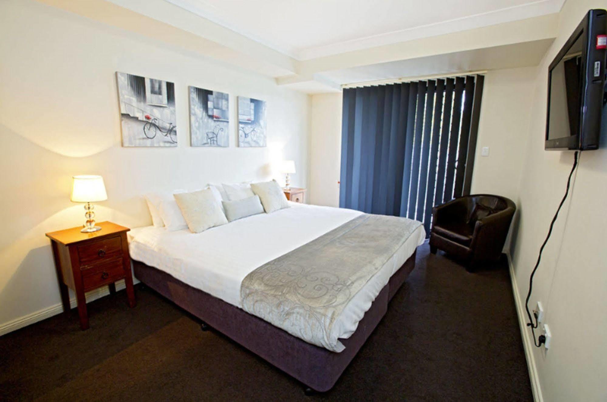 Astina Serviced Apartments - Central Penrith Zewnętrze zdjęcie